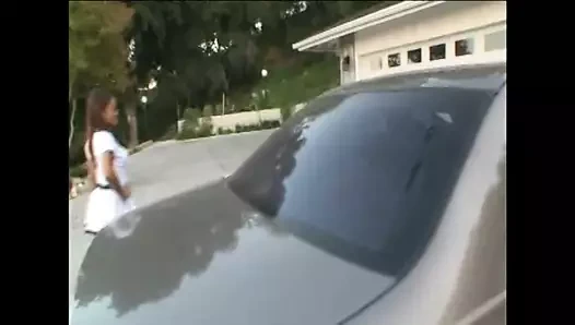 Küçük kardeş ikizler