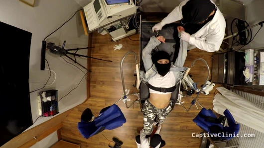 Jasmine Rose uzaktan sorgulama sahnesinde çıplak kamera arkası, eğlence ve şaka, captivecliniccom'da tam film