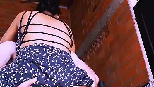 Arzu ve suç ortaklığı dolu bir görünüme sahip arkadaş, tamamen kendinden geçmişe kadar durmamaya söz verdi