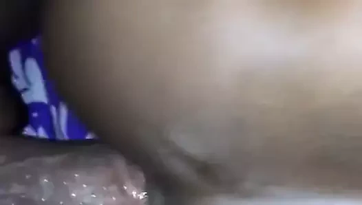 Kabarcık ganimet siyah bir anal