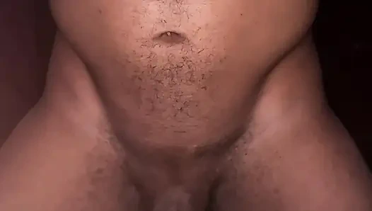 Atletik model yırtık kıyafetleriyle misyoner pozisyonunda büyük zenci alıyor