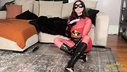 Elastigirl birden fazla kez fışkırtıyor - cosplay ve fışkırtma