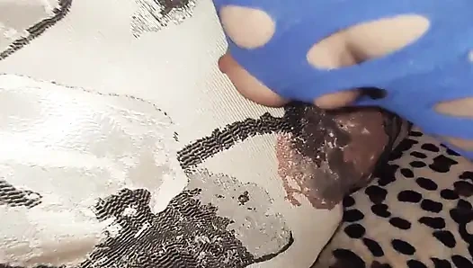 Sıska amatör modelle evde seks