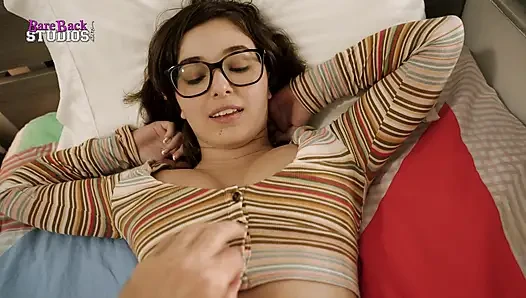 Leana Lovings serbest kullanımda üvey kız