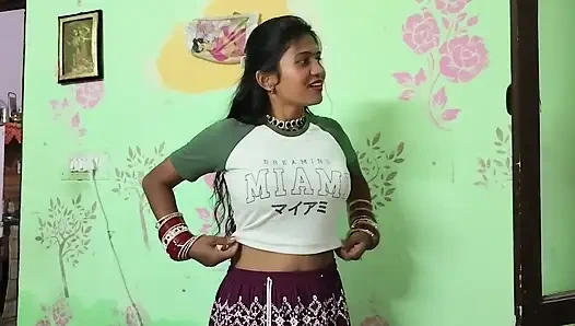 Desi GF BF unmarried Sex in OYO MMS Xxx, Desi Village GF tight pussy fuck