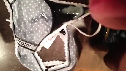 Komşular üvey kızları