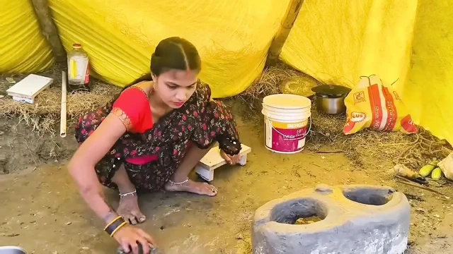 Kayınbiraderim erkek arkadaşına kızgındı, genç üvey erkek kardeşiyle tek kişilik yatağı paylaştı