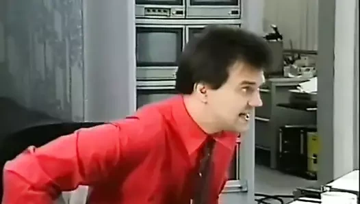 Kızın adını veya filmini bilen var mı?