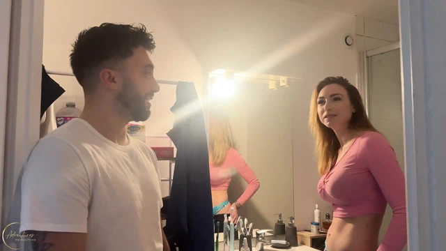 Lea Pam, Elisa Calvi ve büyük doğal göğüsleri ve gael braga ile ateşli üçlü seks