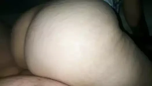 Üvey anne çıplak biniyor üvey oğlu at gibi büyük yarak