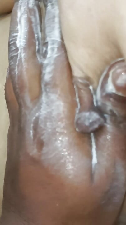 Pipe Shower 23 yr old girl wants to bath hardcore