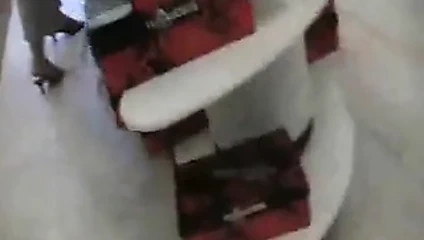 Süper dolgun ve sulu ayak başparmağı 8.5 fit boyutunda