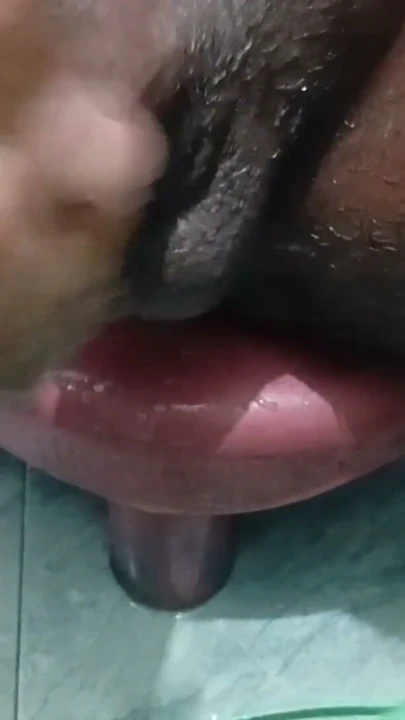 Mastrubation and cum big indian dick | Clip 2