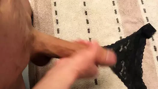 8 yabancı karımın pantolonuna boşalıyor