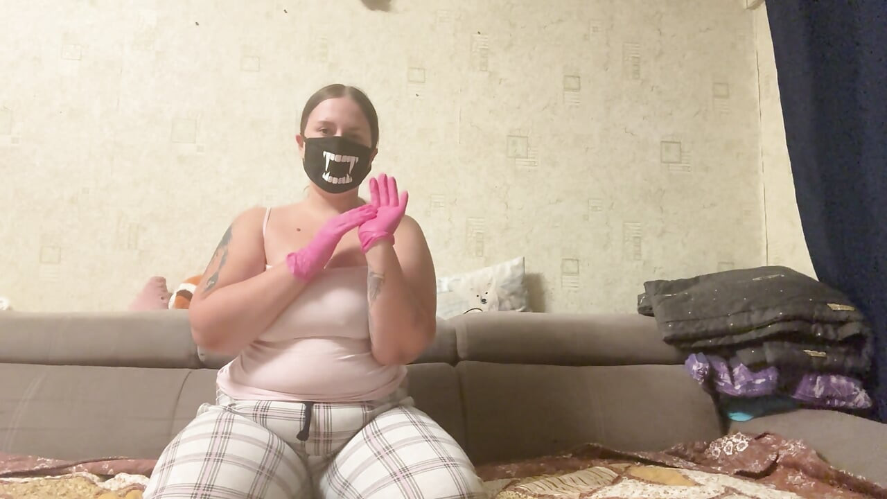 Anastasia Mistress'ten sana JOI tıbbi muayene, strapon ve ayak fetişi