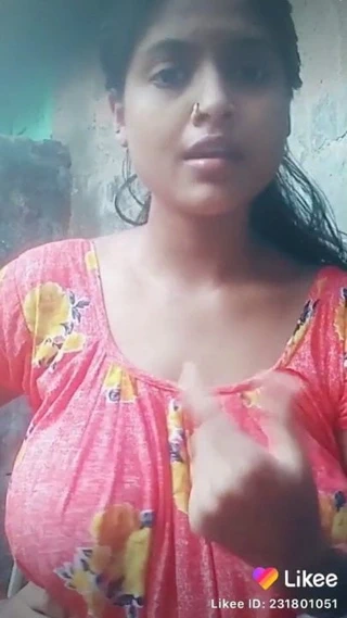 Büyük göğüsler olmadan sutyen 5