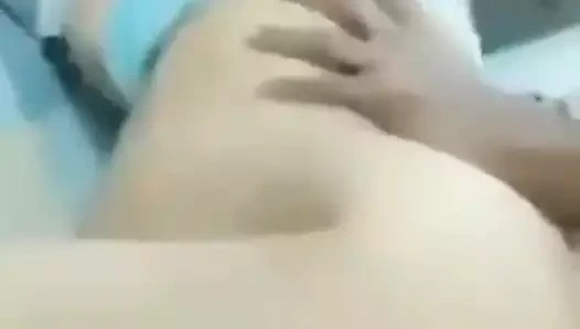 Chudakar bhabhi ko usi ke ghar me doggy bna ke choda