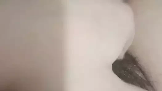 Kıllı amcık ateşli ve büyük Arap mastürbasyon