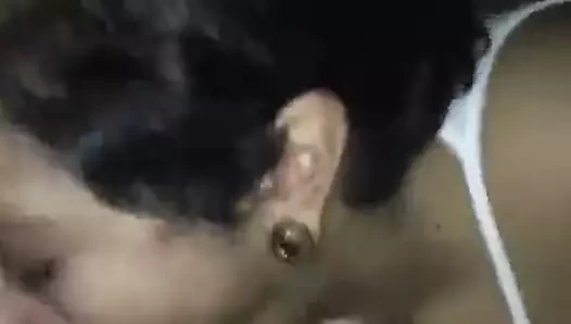 düzgün vücutlu esmer gf oral seks - amatör