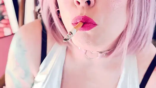 Just A Quick Cigarette With Space Girl Tina Snua - OME OMI Snap Inhales Drifting Smoke Smoking