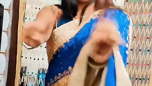 Asyalı Hintli desi üçlü arkadaşlar threesome sansasyonel vjdwo ile hsrdcore seks yapıyor