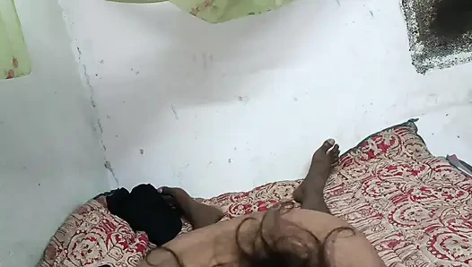 Closeup fucking of desi girl in clear hindi