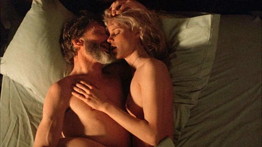 Lori şarkıcısı çıplak seks aklında scandalplanet.com'da