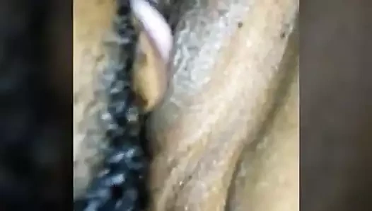 O dil hareketini seviyor