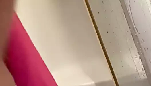 Fransa konumundan Aurelie