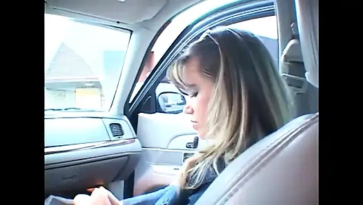 Gerçek Bir Fahişe İçin Büyük Siyah Bir Horoz