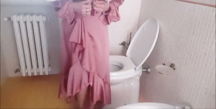 Chantal kanal seninle çiş ve osuruyor