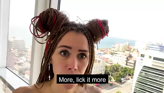 Beklenmedik komşum amcığımın içine boşalıyor ve telefonuma her şeyi kaydetti