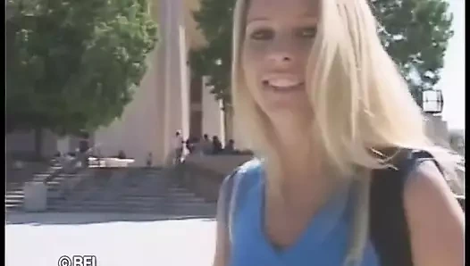 Gerçek üniversiteli kızlar