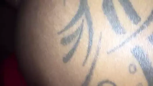 Sa baise en levrette fontaine