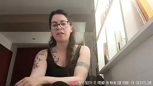 Vends-ta-culotte - Fransız dominatrix'in itaatkar adam için sert mastürbasyon talimatları