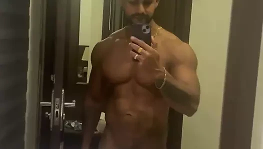 Burada yalnızım, gel bana katıl