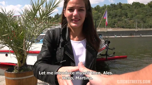 Çek sokakları - şimdiye kadarki en ürperen kız