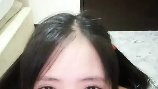 Sevimli üvey kız kardeş bakış açısı gırtlağına kadar yutuyor