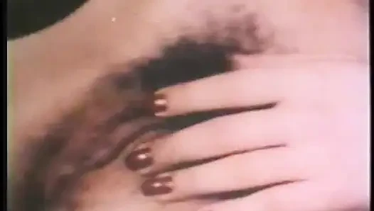 Çıplak retro güzelliklerin koleksiyonunu izlemenin tadını çıkarın