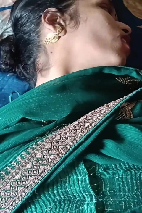 Hintli ateşli evli kadın çok sevimli