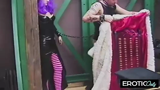 Evcil hayvan oyunu fetişi fantezisi