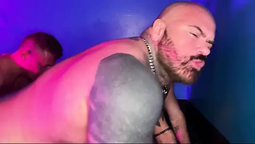 Domuz Haftası Enkazı, 4K