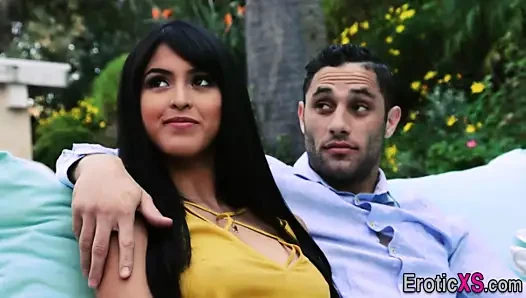 Kedi yemiş grup babes