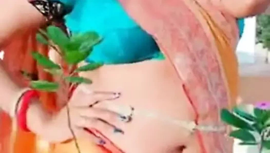 Aunty bold kahrolası güzellik