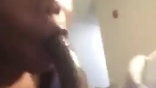 Bae fındıklarımı boşalttı