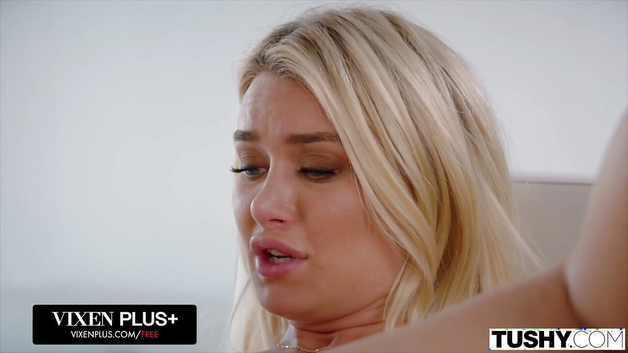 Tushy Natalia Starr şimdiye kadarki en yoğun anal performansında