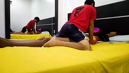 BIZ EDEPSIZIZ! Esmer üvey kız kardeşim beni ev yapımı porno yapmaya davet ediyor ve bunu yapmak için otele gidiyoruz