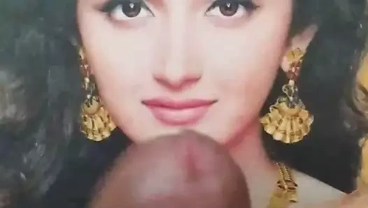 Tekrar Sayyeshaa saigal