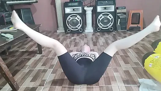 Sana egzersiz rutinimi göstermek istedim ama bazı osurukların çıkmasına izin verdim