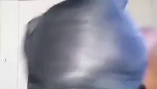 siyah kadın emme bbc